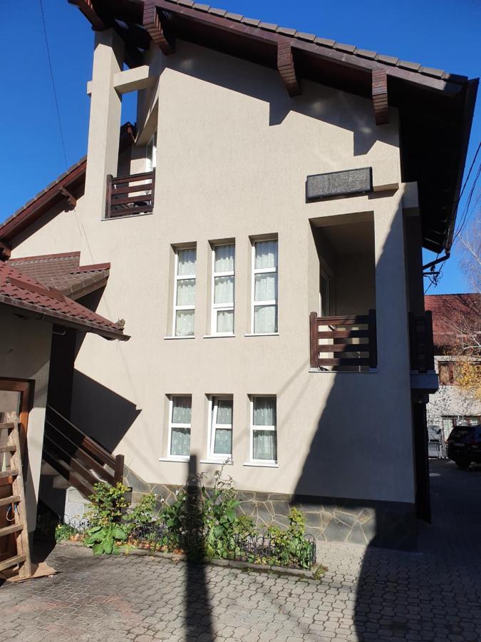 Casa Miruna & Noris Бран Екстериор снимка